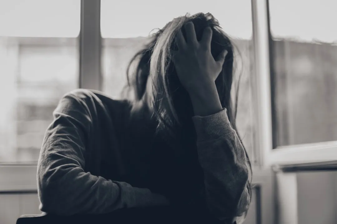 Эффективность сертралина: анализ влияния на симптомы депрессии и тревоги с помощью сетевого моделирования