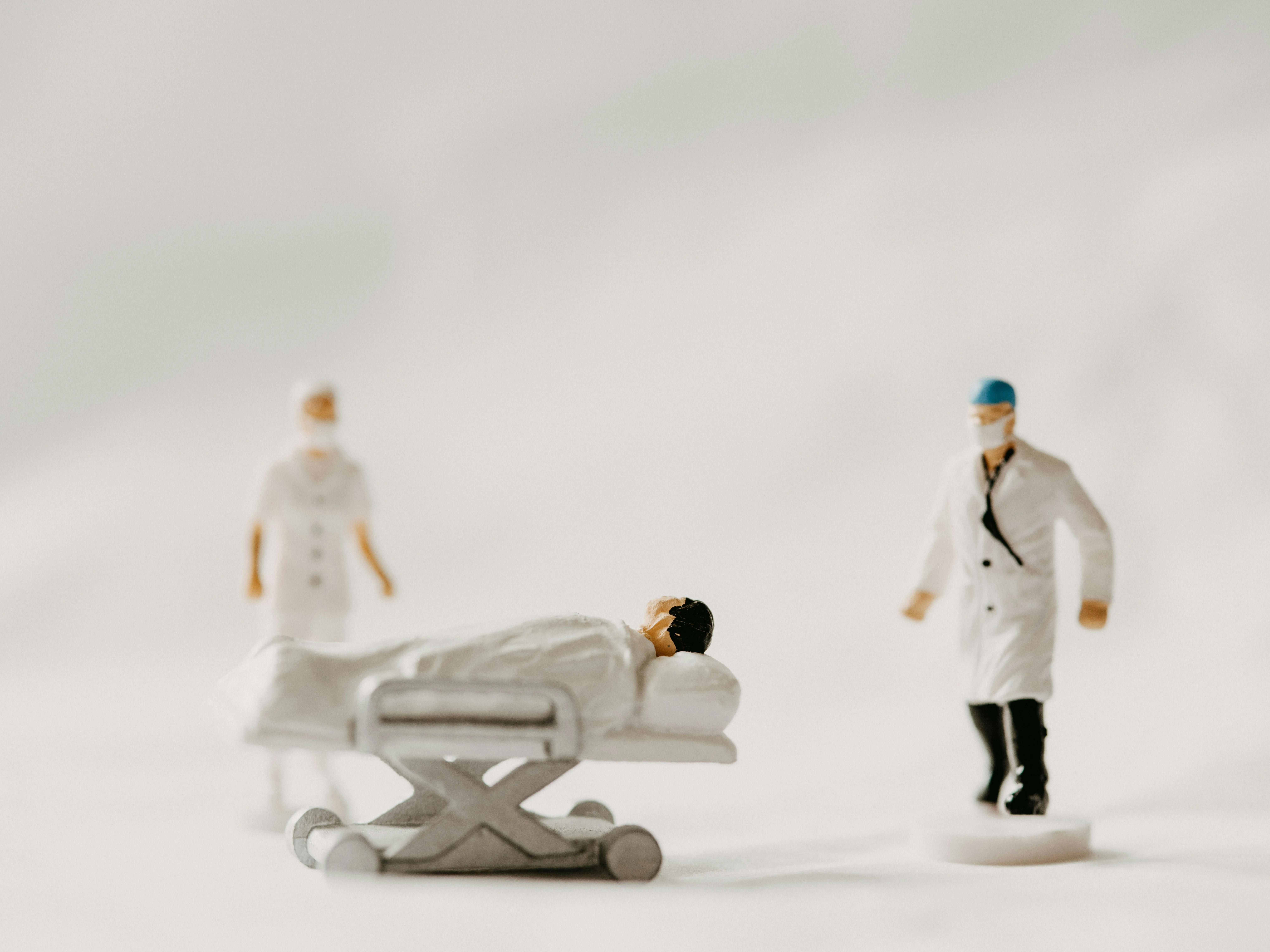 Искусственный интеллект в медицине: может ли ChatGPT Health заменить врача или это опасный эксперимент?