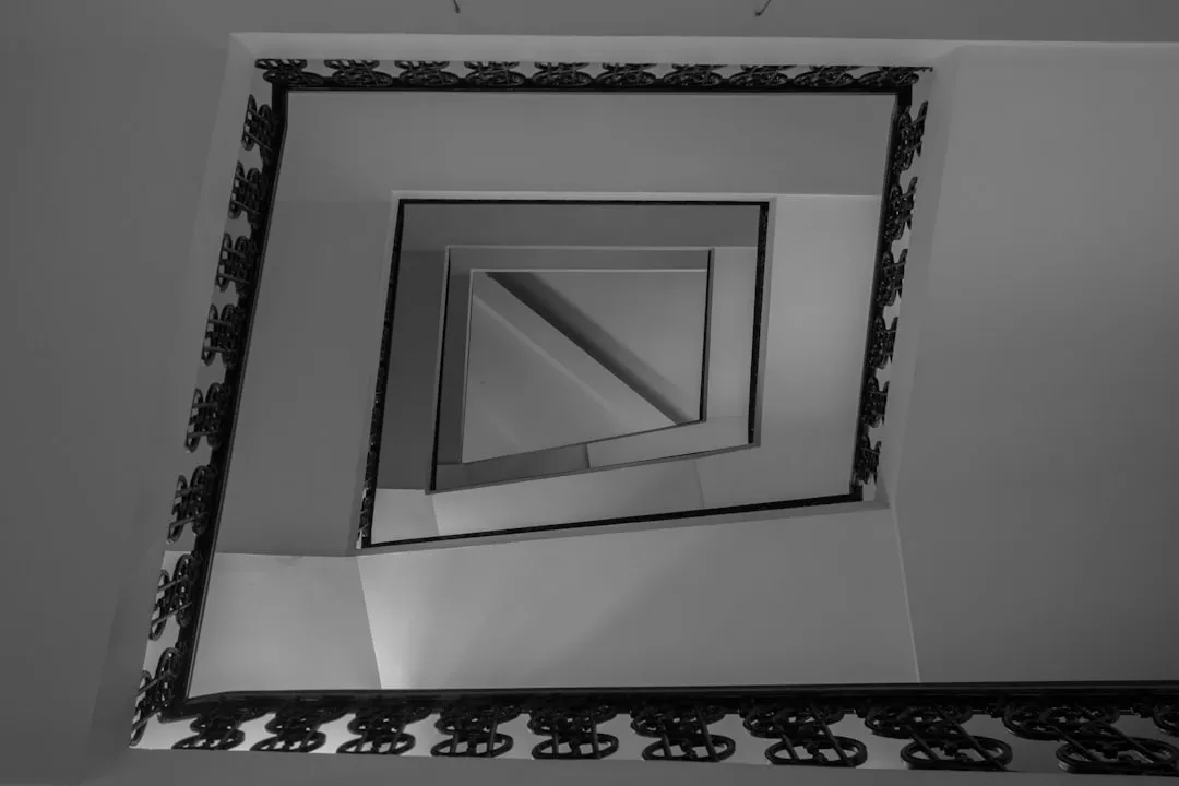 Исследование иллюзии визуального фантома и ее влияние на последействие движения