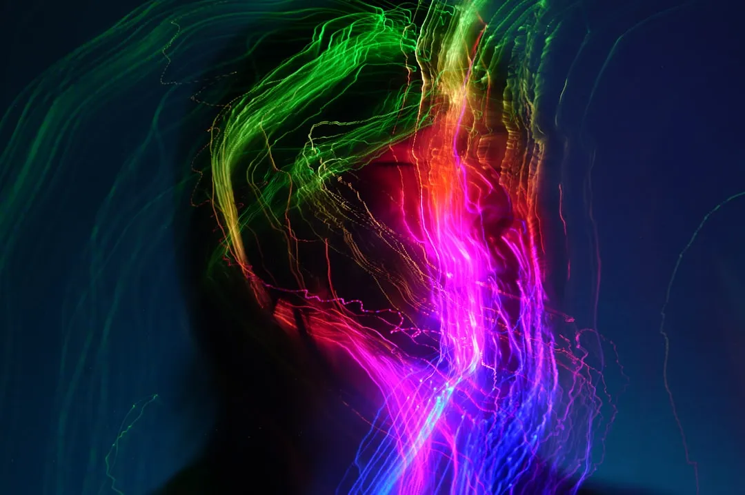 Мотивированное рассуждение: как эмоции и убеждения влияют на наше восприятие информации