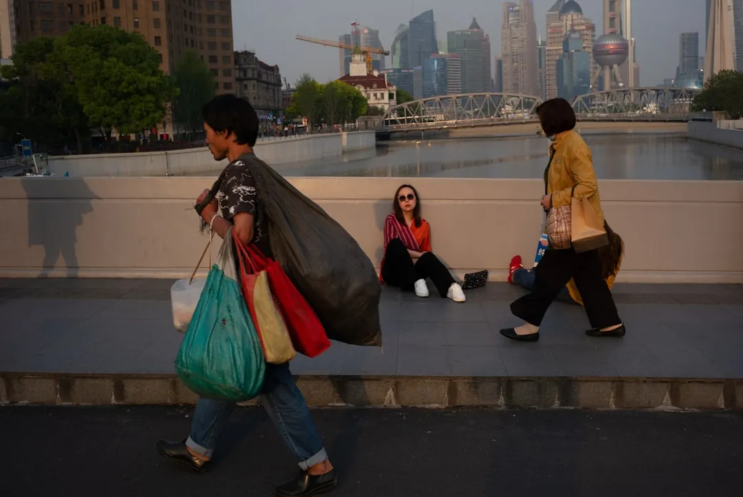 Неравенство счастья и экономический рост в Китае: кривая Кузнеца