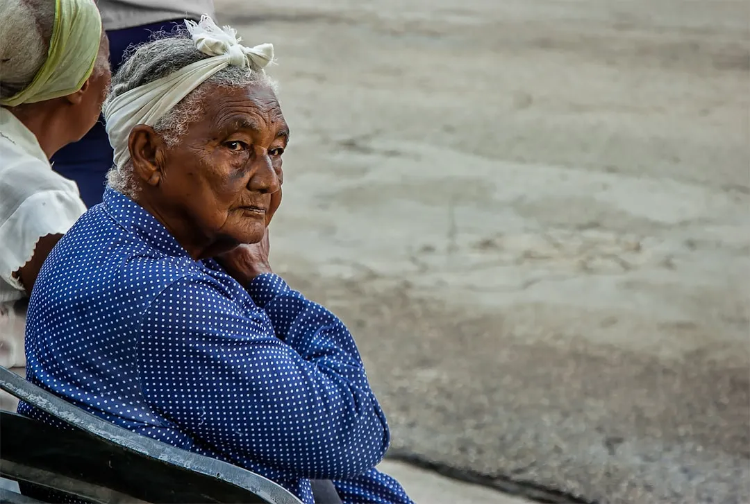 Прогнозирование риска депрессии у пожилых людей в сельском Китае с помощью машинного обучения