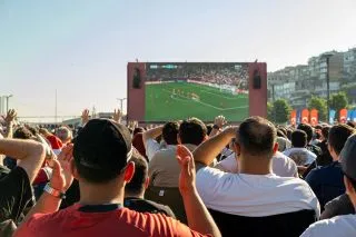 Просмотр Чемпионата мира может быть как полезным, так и вредным для вас: это отчасти зависит от результатов вашей команды.