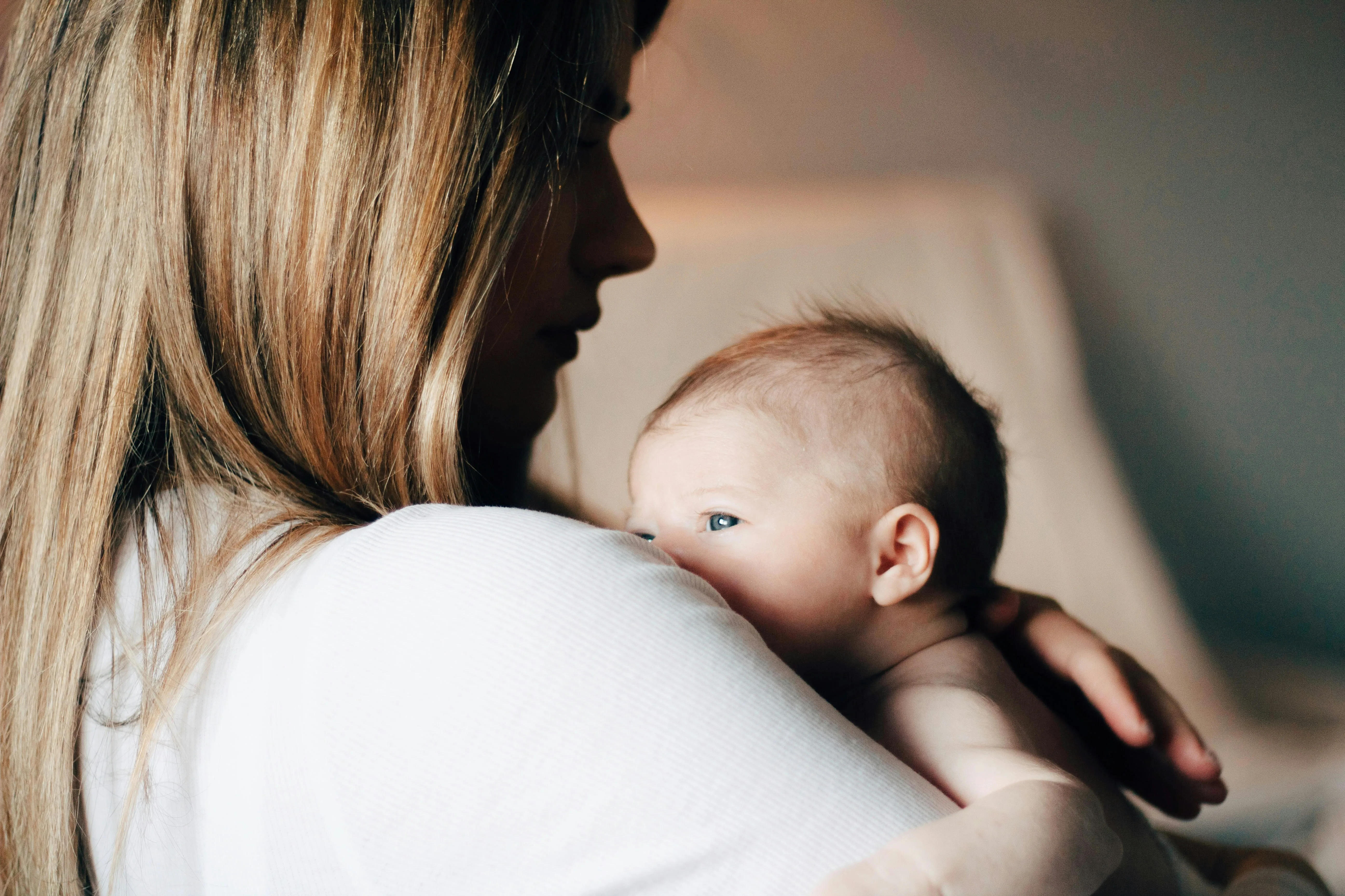 Родительство себя: как забота о внутреннем ребёнке меняет эмоциональное благополучие